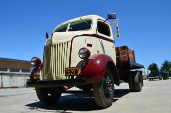 sold on ebay '1942 Ford COE Truck